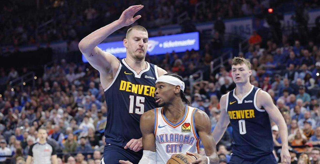 中超：武汉三镇2-0战胜上海申花