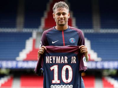 你会更支持自费买比赛版权的主播吗？ ｜ BB话题